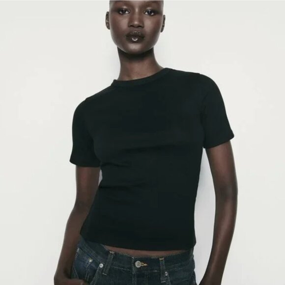NWT ZARA LIGHT RIB T-SHIRT BLACK - Picture 1 of 5